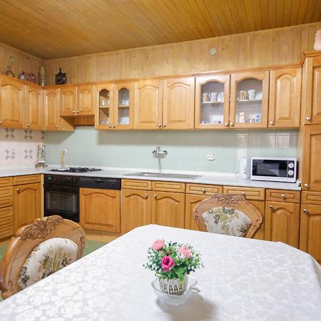 Apartman Marta I Soba Maja Gradiste Exterior foto
