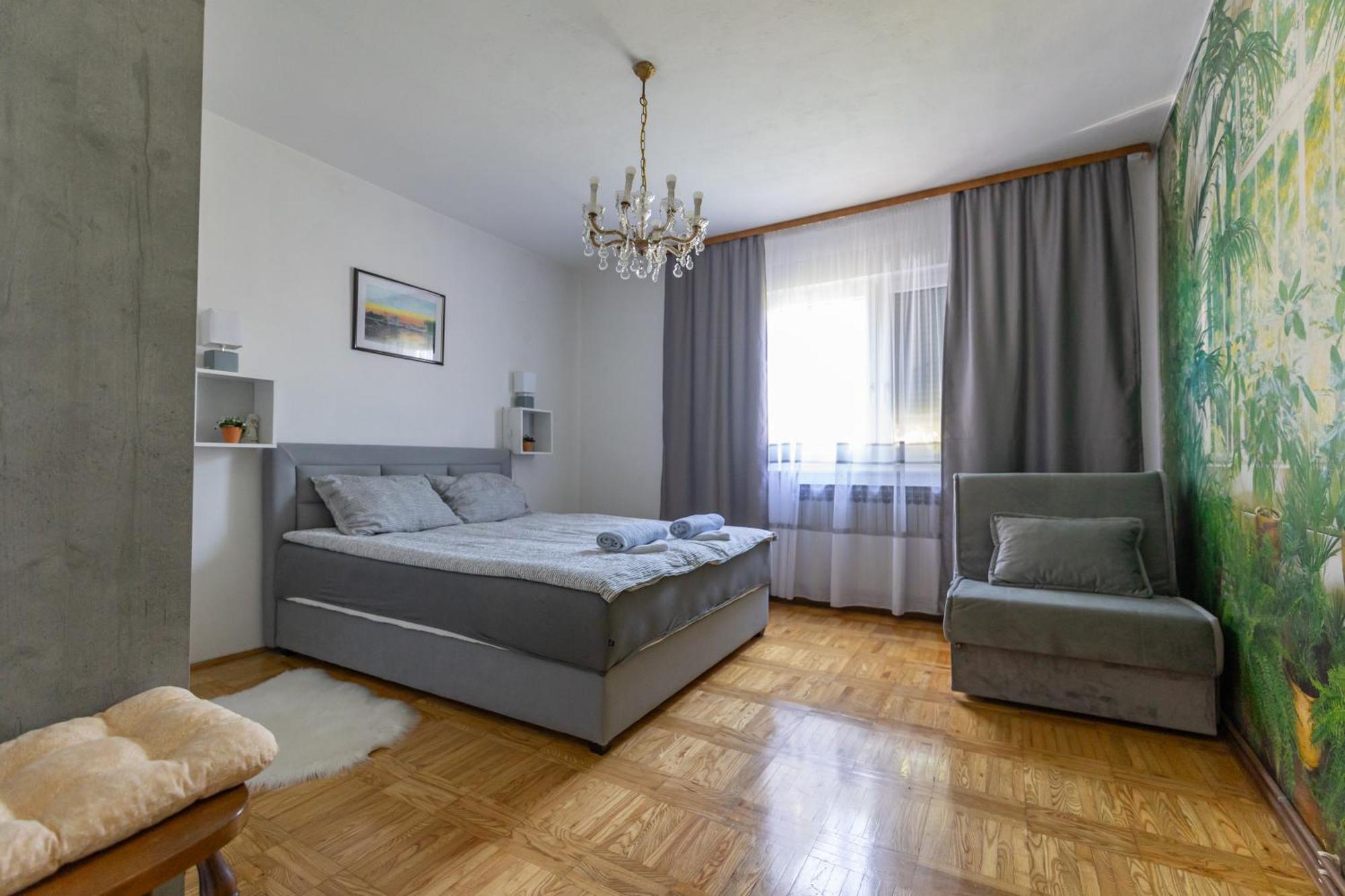 Apartman Marta I Soba Maja Gradiste Exterior foto